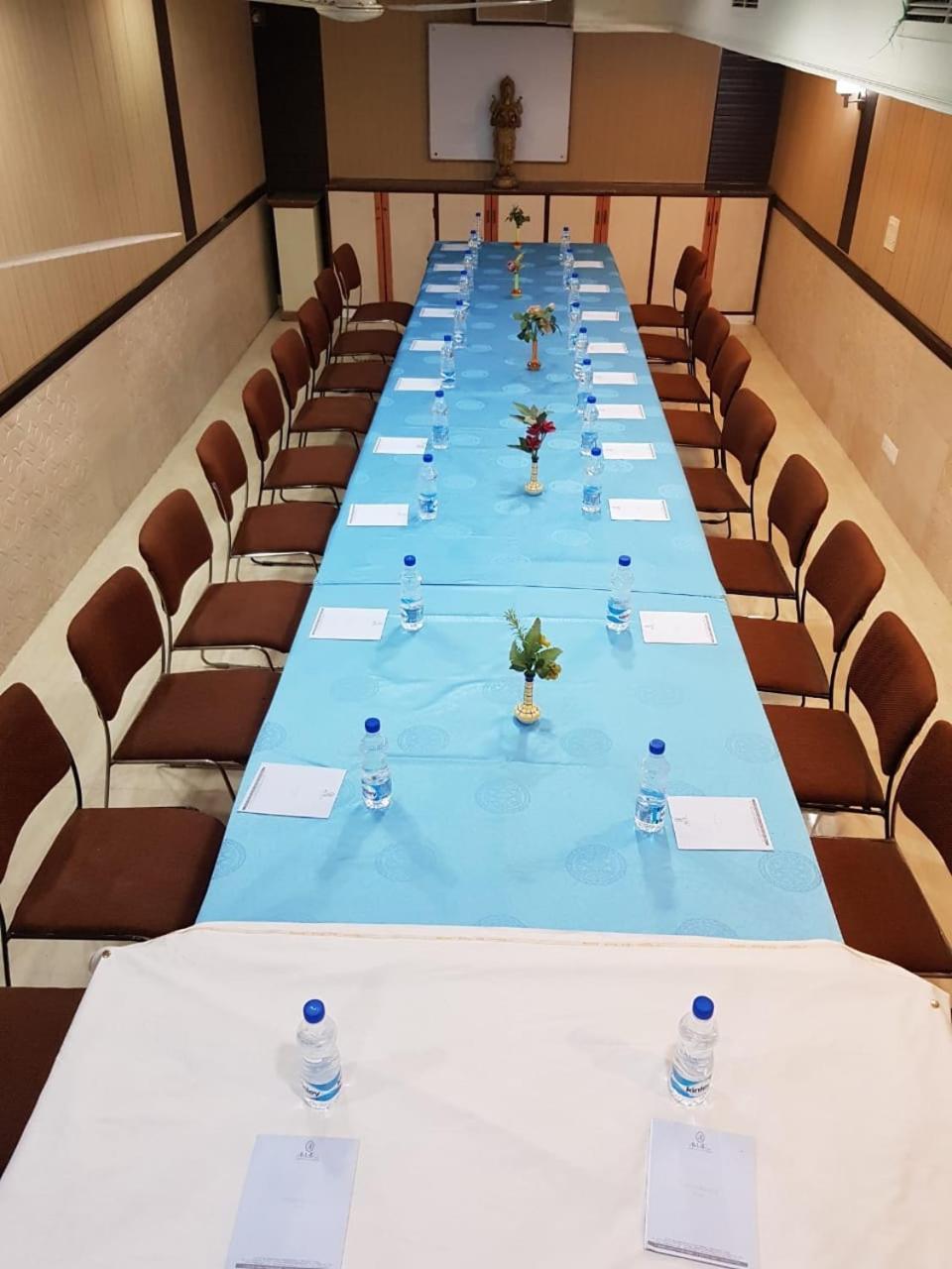Hotel Amar Inn- Lajpat Nagar Central Market Ню Делхи Екстериор снимка